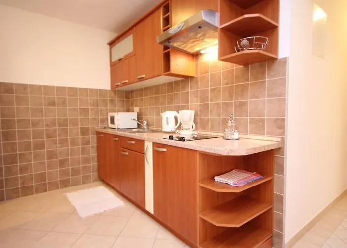 Appartamento With A Parking Space - 7985
