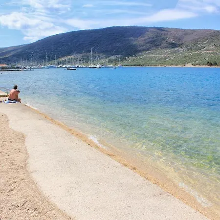 With A Parking Space - 7985 Lejlighed Cres